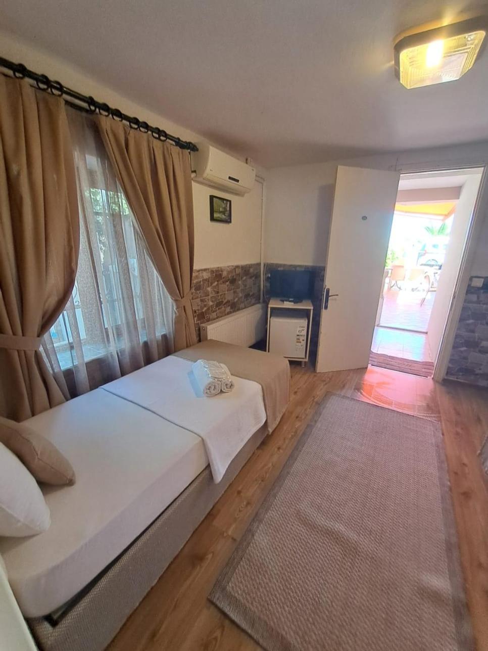 Soezer Otel Ayvalı Exteriér fotografie